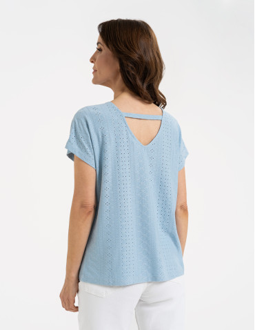 Bluzki z krótkim rękawem - Bluzka damska ażurowa z ozdobnym wycięciem na plecach NIEBIESKI - produkt 5