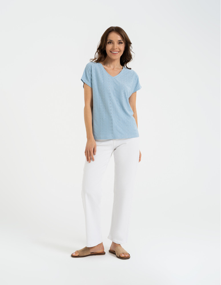 Bluzki z krótkim rękawem - Bluzka damska ażurowa z ozdobnym wycięciem na plecach NIEBIESKI  - produkt moraj.pl 7