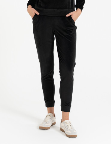 Spodnie dresowe - Spodnie damskie welurowe z wysokim stanem CZARNY - produkt 2