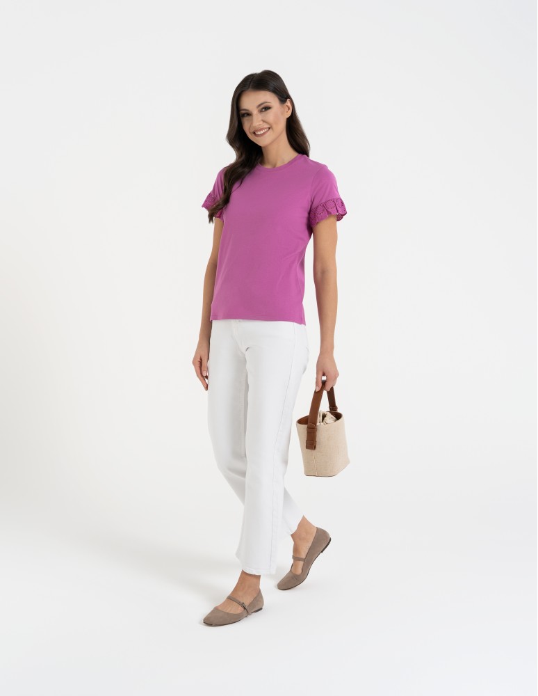 Bluzki i koszule - Bluzka damska z krótkim rękawem z koronką bawełniana FUKSJA  - produkt moraj.pl 2