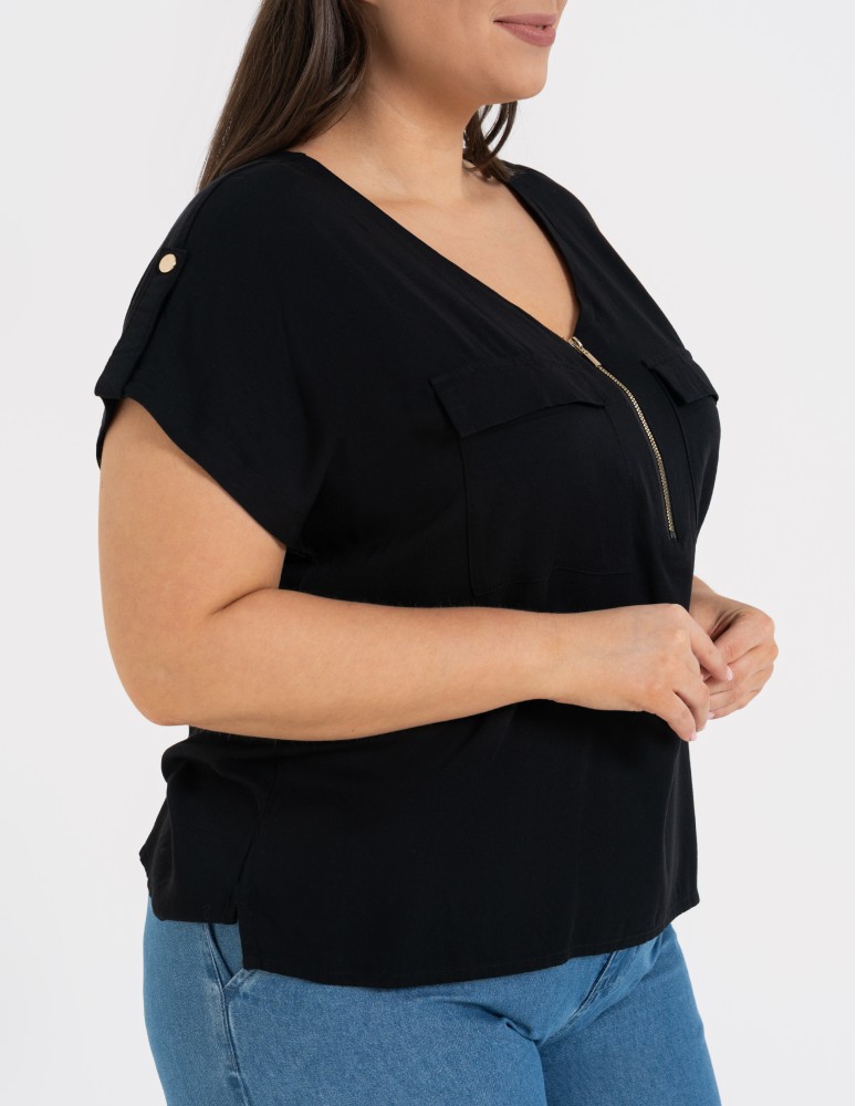 Bluzki z krótkim rękawem - Bluzka damska z krótkim rękawem i kieszeniami CZARNY - produkt moraj.pl 2