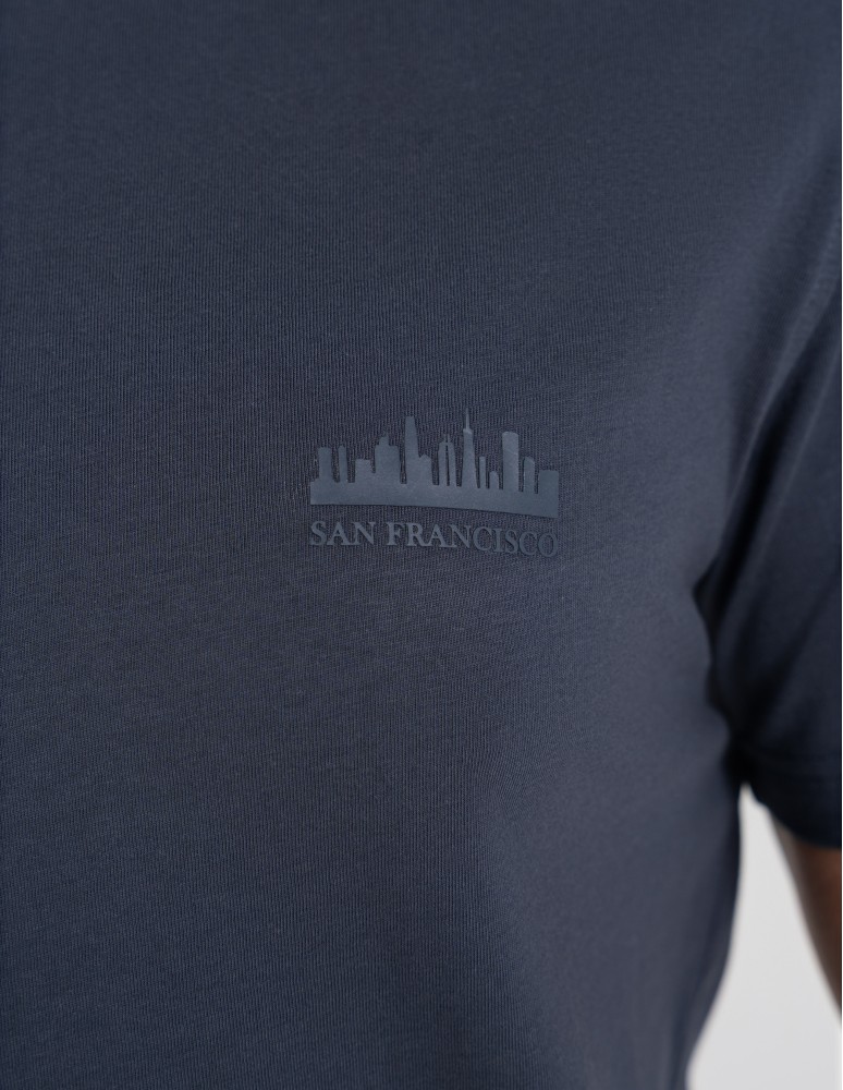 Koszulki z krótkim rękawem - T-shirt męski bawełniany 100% z nadrukiem GRANATOWY  - produkt moraj.pl 2