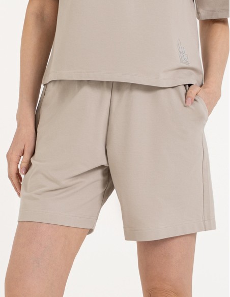 Krótkie spodenki damskie o...