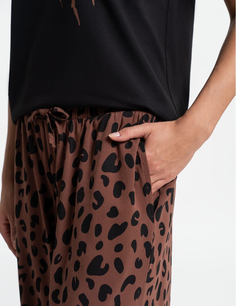 Piżamy - Piżama damska bawełniana z krótkim rękawem i spodniami z motywem zwierzęcym CZARNY  - produkt moraj.pl 2