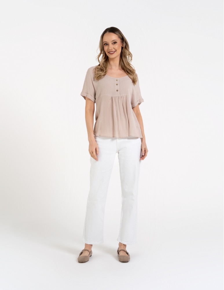 Bluzki i koszule - Bluzka damska z wiskozy z guzikami przy dekolcie BEŻOWY  - produkt moraj.pl 7