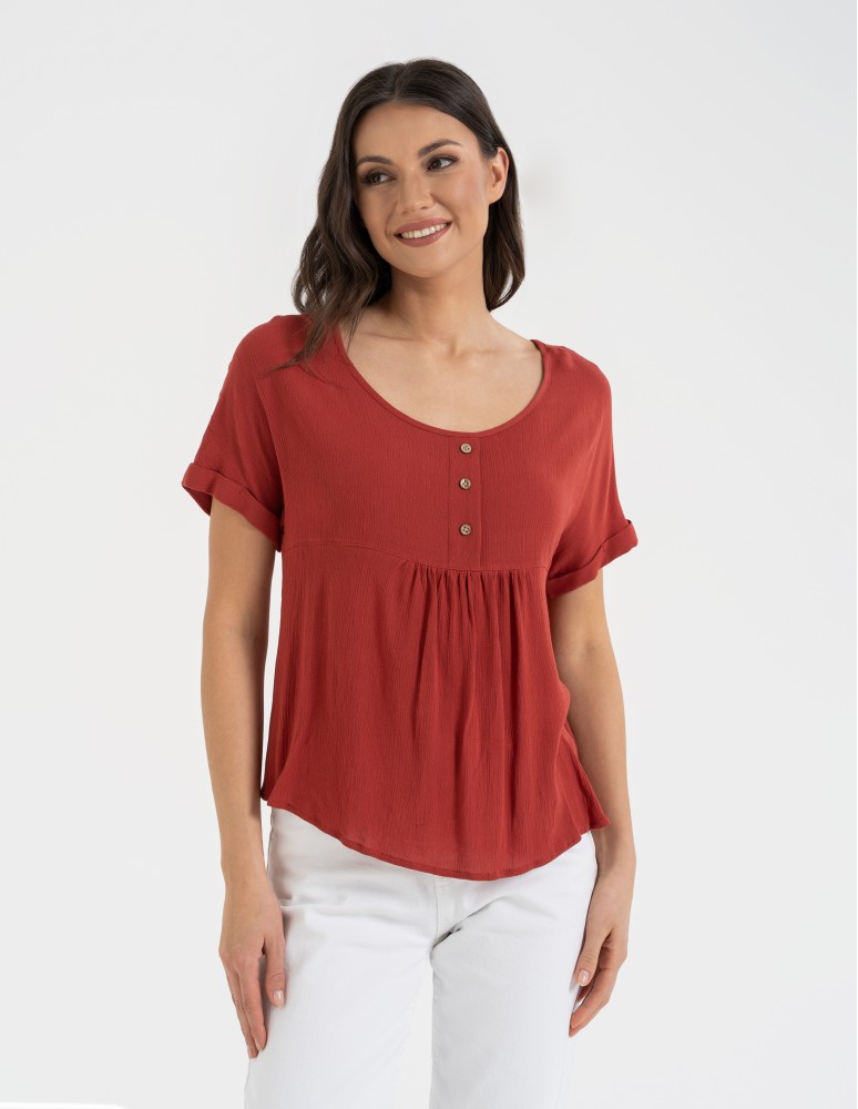 Bluzki i koszule - Bluzka damska z wiskozy z guzikami przy dekolcie CZERWONY - produkt moraj.pl 1