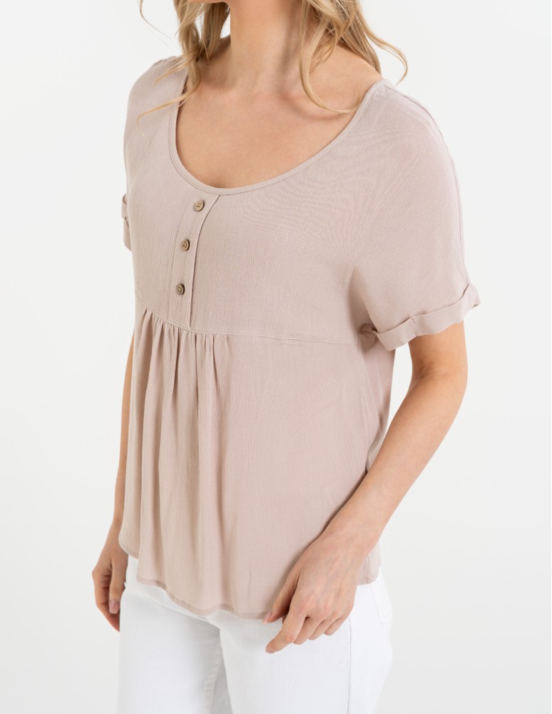 Bluzki i koszule - Bluzka damska z wiskozy z guzikami przy dekolcie BEŻOWY  - produkt moraj.pl 9