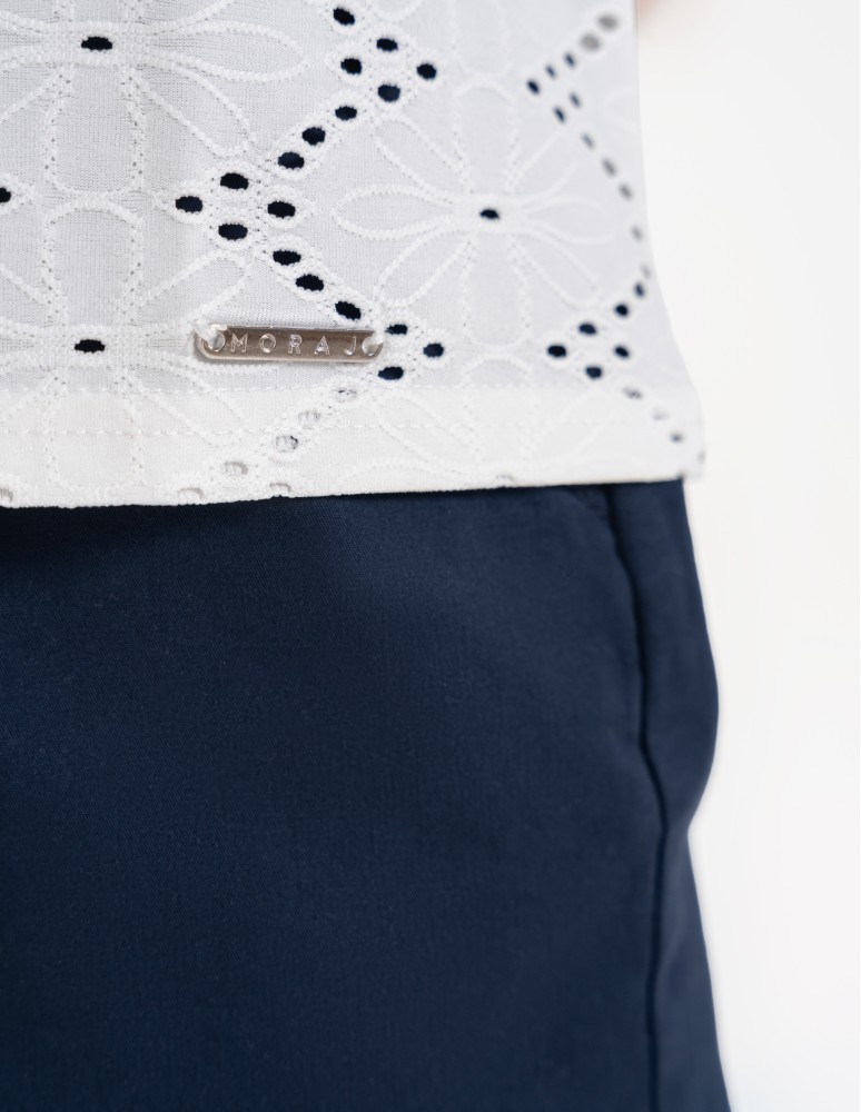 Bluzki bez rękawów - Bluzka damska bez rękawów ażurowa BIAŁY - produkt moraj.pl 5