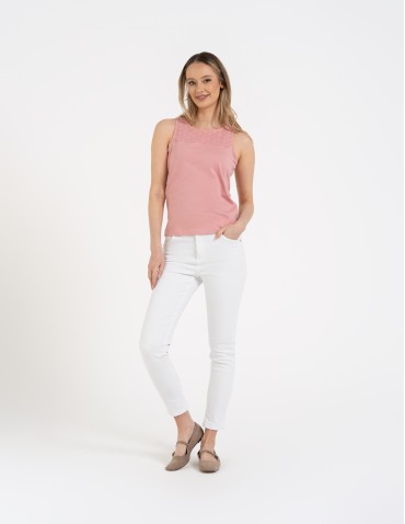 Koszulki i T-shirty - Damska bluzka bez rękawów bawełniana z ażurowym wykończeniem RÓŻOWY - produkt 3