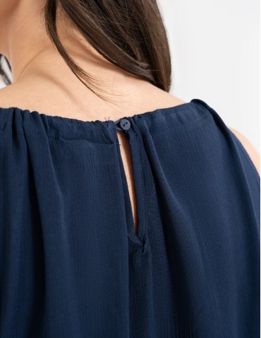 Bluzki bez rękawów - Bluzka damska na ramiączkach z haftem GRANATOWY - produkt 11