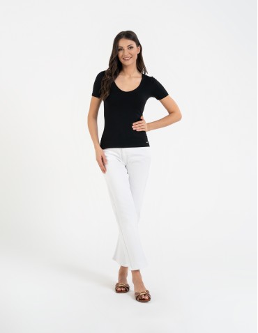 Bluzki i koszule - Bluzka damska z dekoltem w serek wiskozowa bez wzoru CZARNY - produkt 11