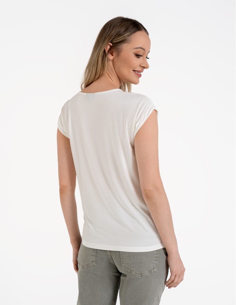 Bluzki i koszule - Elegancka bluzka damska z dekoracyjnymi dżetami BIAŁY  - produkt moraj.pl 7