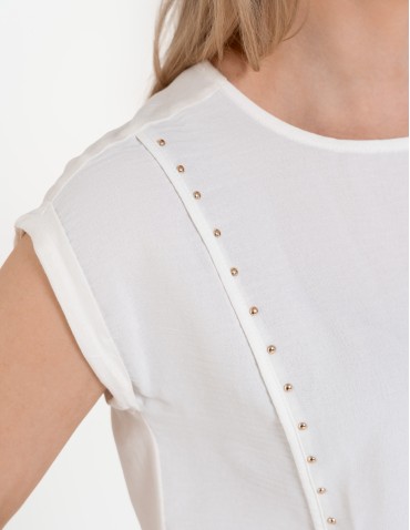 Elegancka bluzka damska z dekoracyjnymi dżetami  - produkt 2
