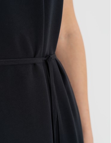 Sukienki i kombinezony - Sukienka damska wiskozowa z wiązaniem w talii i kieszeniami CZARNY - produkt 9