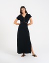 Sukienka damska maxi z dekoltem w serek i rozcięciem CZARNY