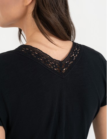 Sukienki maxi - Sukienka damska maxi z dekoltem w serek i rozcięciem CZARNY - produkt 9