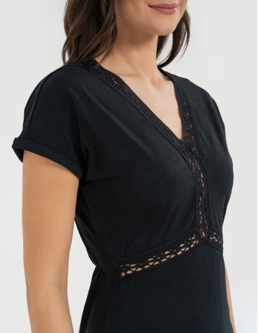 Sukienki maxi - Sukienka damska maxi z dekoltem w serek i rozcięciem CZARNY - produkt 3