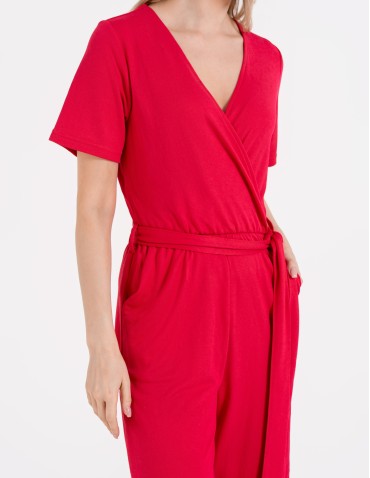 Kombinezony - Kombinezon damski z kopertowym dekoltem i paskiem FUKSJA - produkt 12