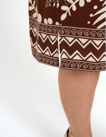 Sukienki midi - Sukienka damska midi wiskozowa o luźniejszym kroju z motywem roślinnym WZÓR 1 - produkt 12