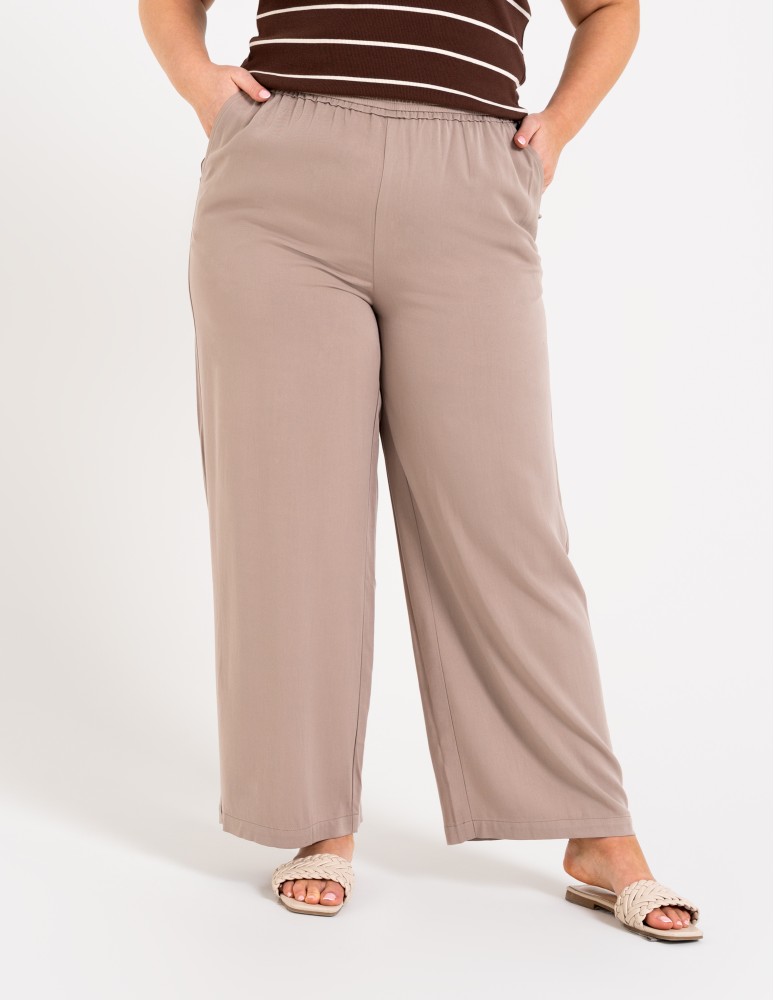 Spodnie materiałowe - Spodnie damskie z wiskozy z szeroką nogawką i kieszeniami BEŻOWY  - produkt moraj.pl 6