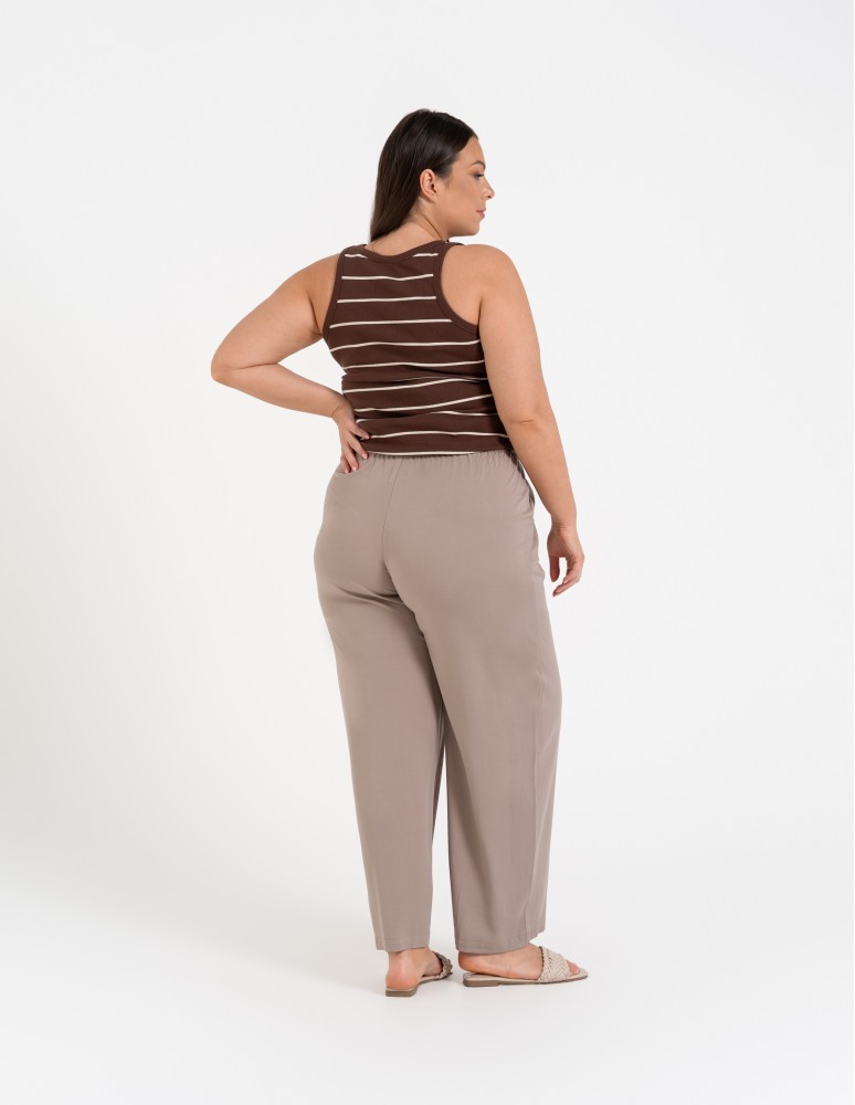 Spodnie materiałowe - Spodnie damskie z wiskozy z szeroką nogawką i kieszeniami BEŻOWY  - produkt moraj.pl 9