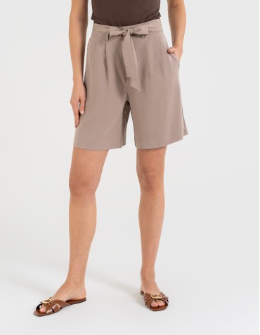 Spodenki damskie krótkie wiskozowe z wysokim stanem  - produkt 2