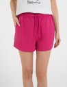Szorty damskie dresowe bawełniane krótkie klasyczne z wiązaniem FUKSJA