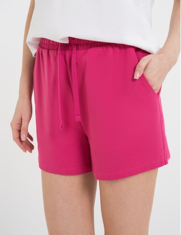 Szorty dresowe - Szorty damskie dresowe bawełniane krótkie klasyczne z wiązaniem FUKSJA - produkt 4