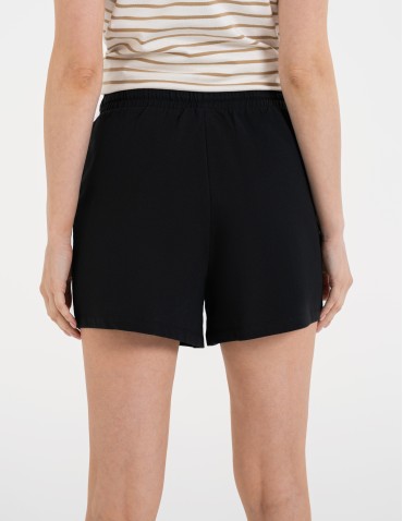 Szorty dresowe - Szorty damskie dresowe bawełniane krótkie klasyczne z wiązaniem CZARNY - produkt 12