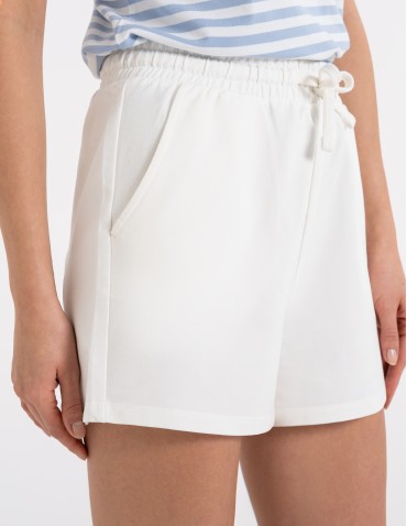 Szorty dresowe - Szorty damskie dresowe bawełniane krótkie klasyczne z wiązaniem BIAŁY - produkt 9