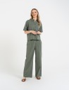 Spodnie damskie casual z lnu i wiskozy z kieszeniami ZIELONY