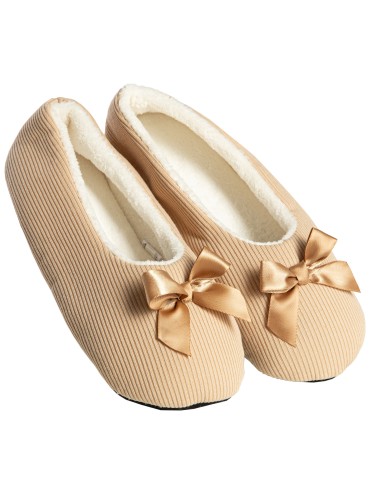 Kapcie damskie ocieplane miękkie z antypoślizgową podeszwą