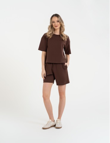 Koszulki z krótkim rękawem - T-shirt damski o luźnym kroju z napisami BRĄZOWY - produkt 5