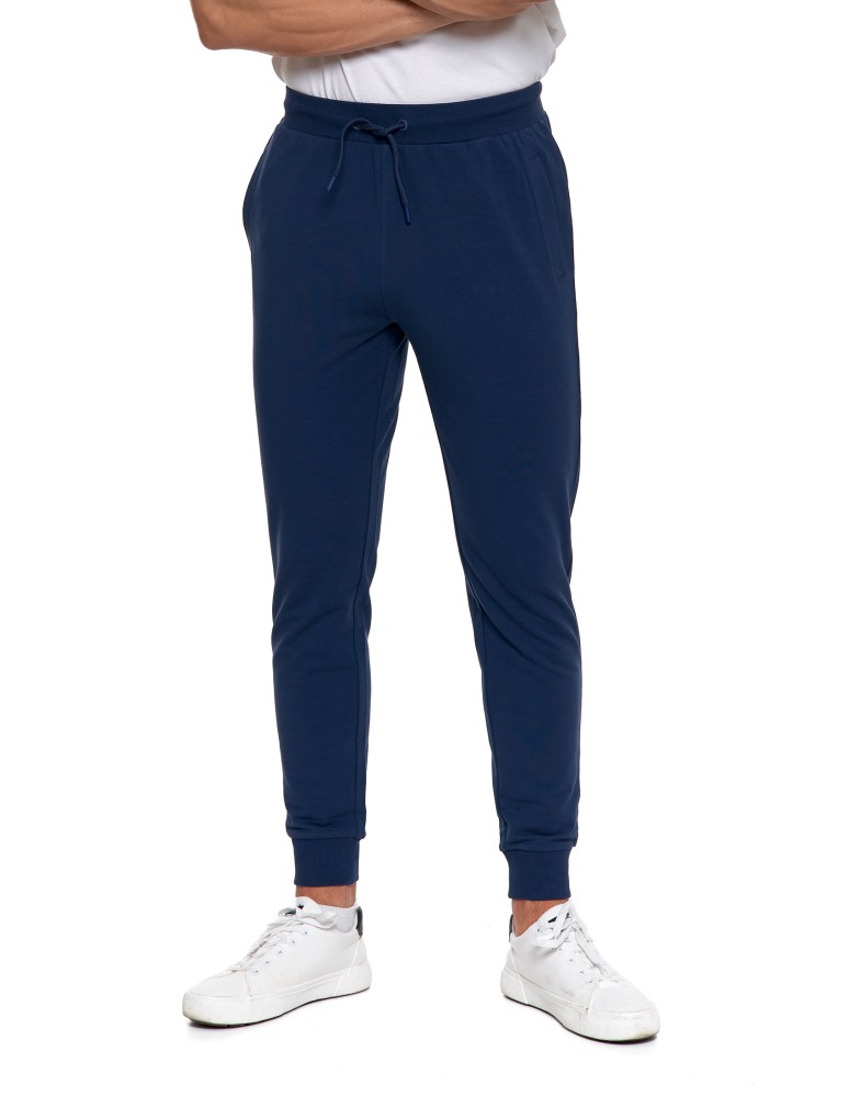 Spodnie męskie - Męskie spodnie dresowe z kieszeniami i ściągaczem GRANATOWY  - produkt moraj.pl 8