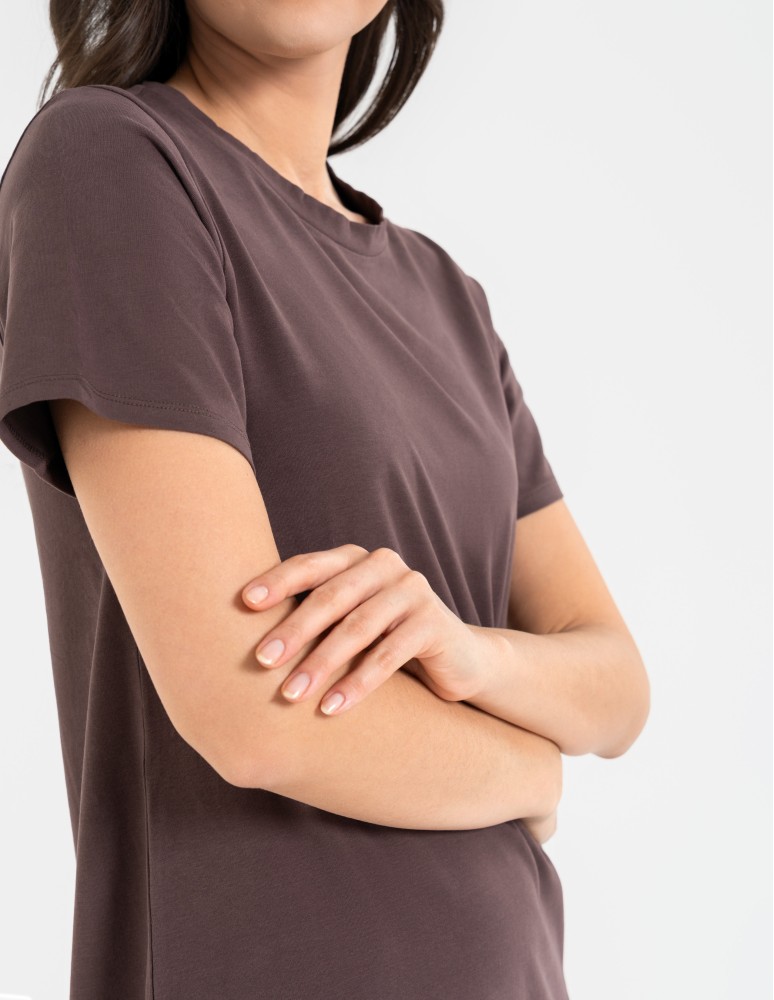 Sukienki midi - Sukienka damska bawełniana gładka z krótkim rękawem i rozcięciami po bokach BRĄZOWY  - produkt moraj.pl 2