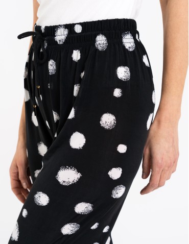 Spodnie materiałowe - Spodnie damskie z wysokim stanem o luźniejszym kroju WZÓR 2 - produkt 2