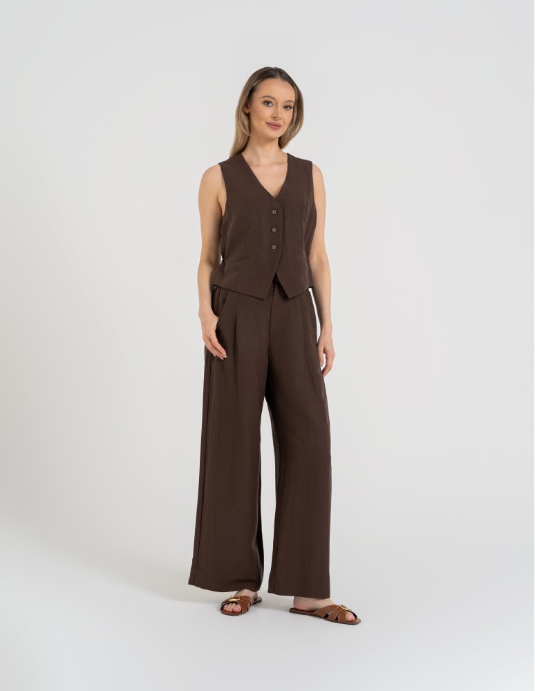 Spodnie materiałowe - Spodnie damskie z szeroką nogawką typu wide leg z lyocellu CIEMNY BRĄZ  - produkt moraj.pl 2