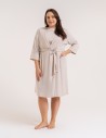 Krótki szlafrok damski Plus Size z prążkowanej dzianiny BEŻOWY MELANŻ