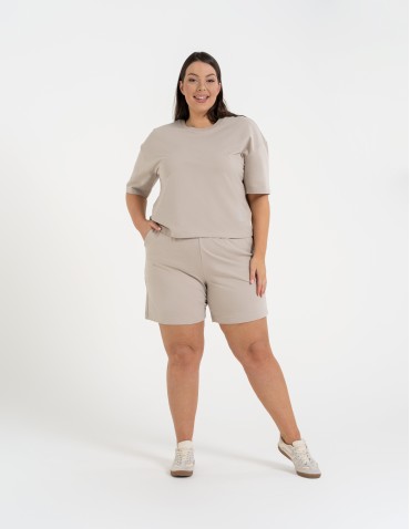 Koszulki z krótkim rękawem - T-shirt damski o luźnym kroju z napisami SZARY - produkt 2