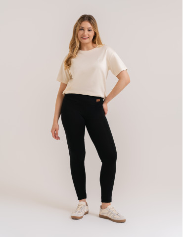 Legginsy damskie - Legginsy damskie z naszywką czarne CZARNY - produkt 3