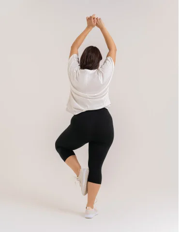 Klasyczne legginsy 3/4 damskie plus size peach touch  - produkt 2