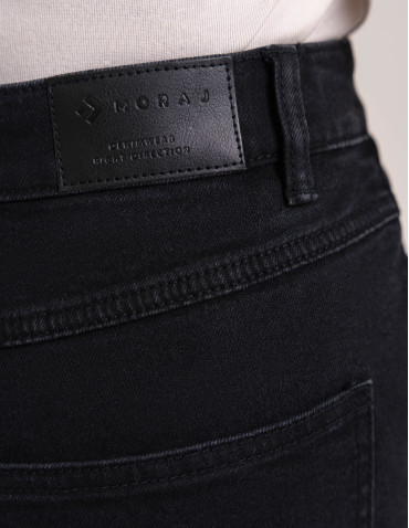 Spodnie damskie - Damskie spodnie jeansowe mom fit CZARNY - produkt 16