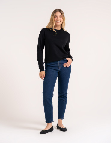 Swetry - Wiskozowy sweter damski z cekinowym dekoltem CZARNY - produkt 4