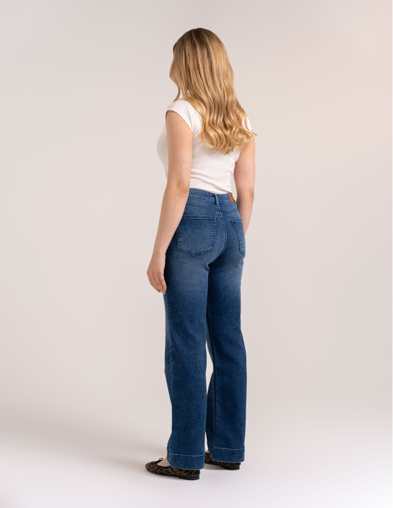 Jeansy - Jeansy damskie z miękkiego gładkiego denimu szeroki mankiet CIEMNY NIEBIESKI - produkt moraj.pl 10