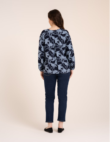 Bluzki z długim rękawem - Elegancka bluzka damska z wiskozy 100% o kroju oversize z długim rękawem WZÓR 1 - produkt 5