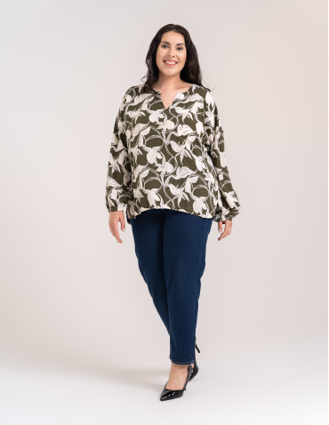 Bluzki z długim rękawem - Elegancka bluzka damska z wiskozy 100% o kroju oversize z długim rękawem WZÓR 2 - produkt 5