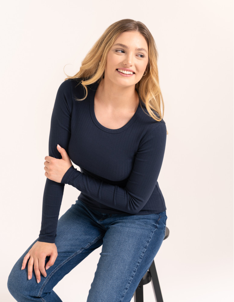 Bluzki z długim rękawem - Bluzka damska z długim rękawem bawełna organiczna prążkowana koszulka longsleeve dopasowana gładka GRANATOWY - produkt moraj.pl 4