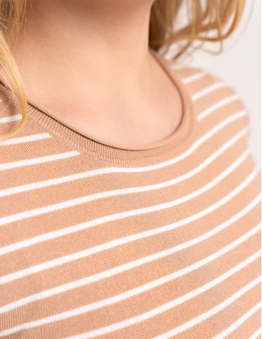 Sweter damski z wiskozy w paski i okrągłym dekoltem - WZÓR 5 - produkt 2
