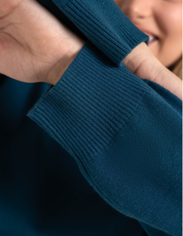 Sweter damski wiskozowy krój boxy miękki sweter damski luźny pudełkowy fason wygodny na co dzień - produkt 2
