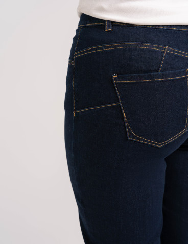 Nowości - Spodnie jeansowe damskie Mom Slim z wysokim stanem GRANATOWY - produkt 7